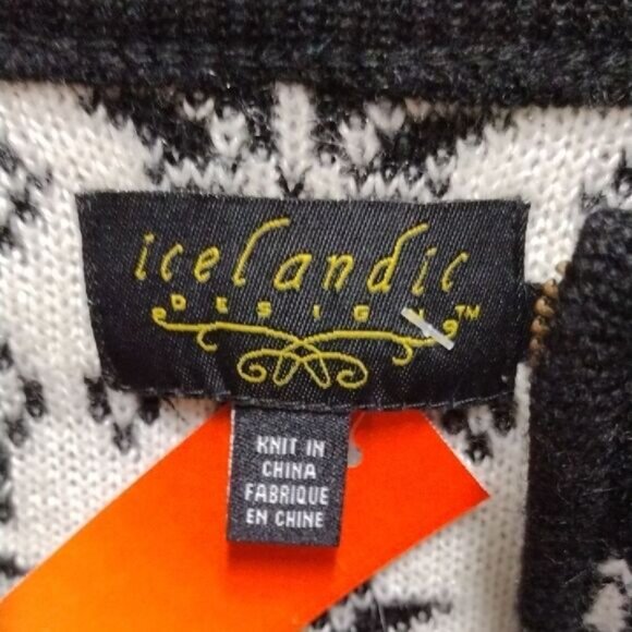 Black and White Sweater with Cozy Knit Fabric - Picture 2 of 3